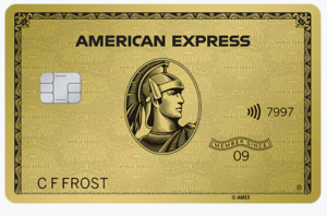 carte amex gold avec accessoires de voyage elegants