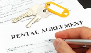 cle dappartement avec contrat de location flou