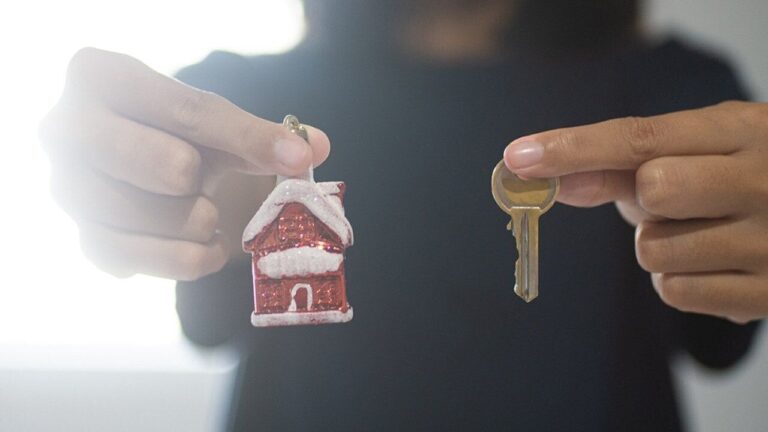 Que veut dire sous compromis dans une transaction immobilière