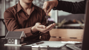 personne signant un contrat de location sociale