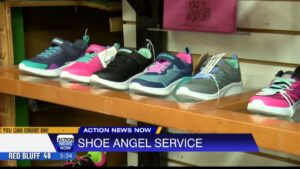 rayon chaussures colorees en magasin action